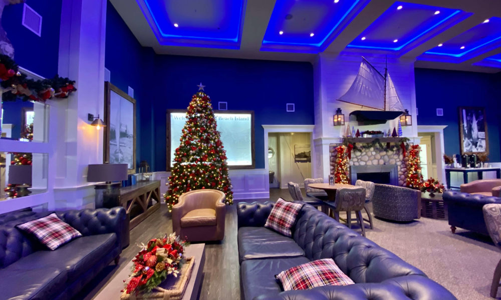 Hotel LBI Annual Tree Lighting Sip & Shop